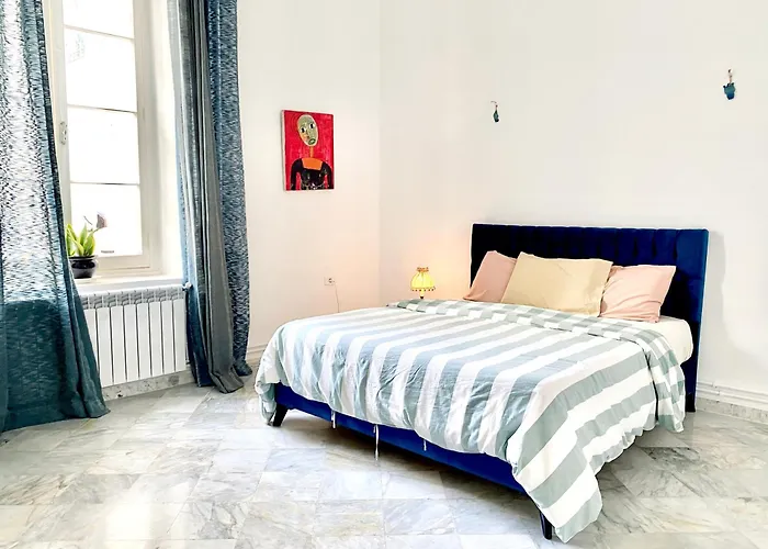Artsy Haven In Historic Safsaf - La Marsa